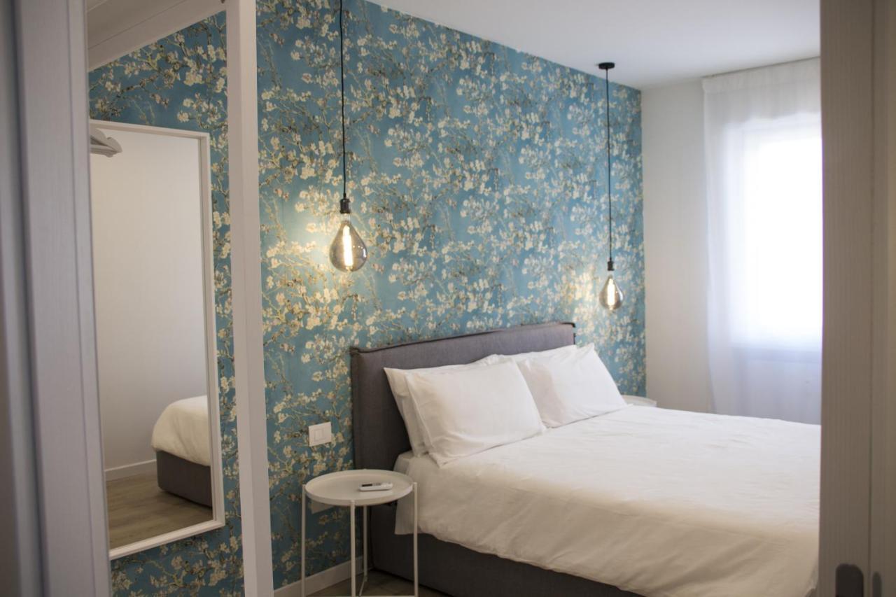Bloom Apartments ترينتو المظهر الخارجي الصورة