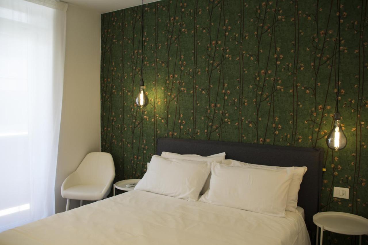 Bloom Apartments ترينتو المظهر الخارجي الصورة
