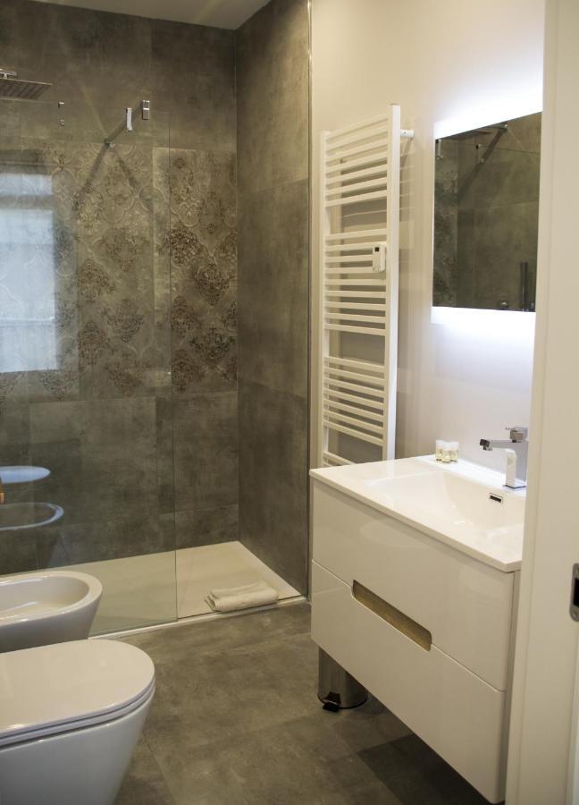 Bloom Apartments ترينتو المظهر الخارجي الصورة